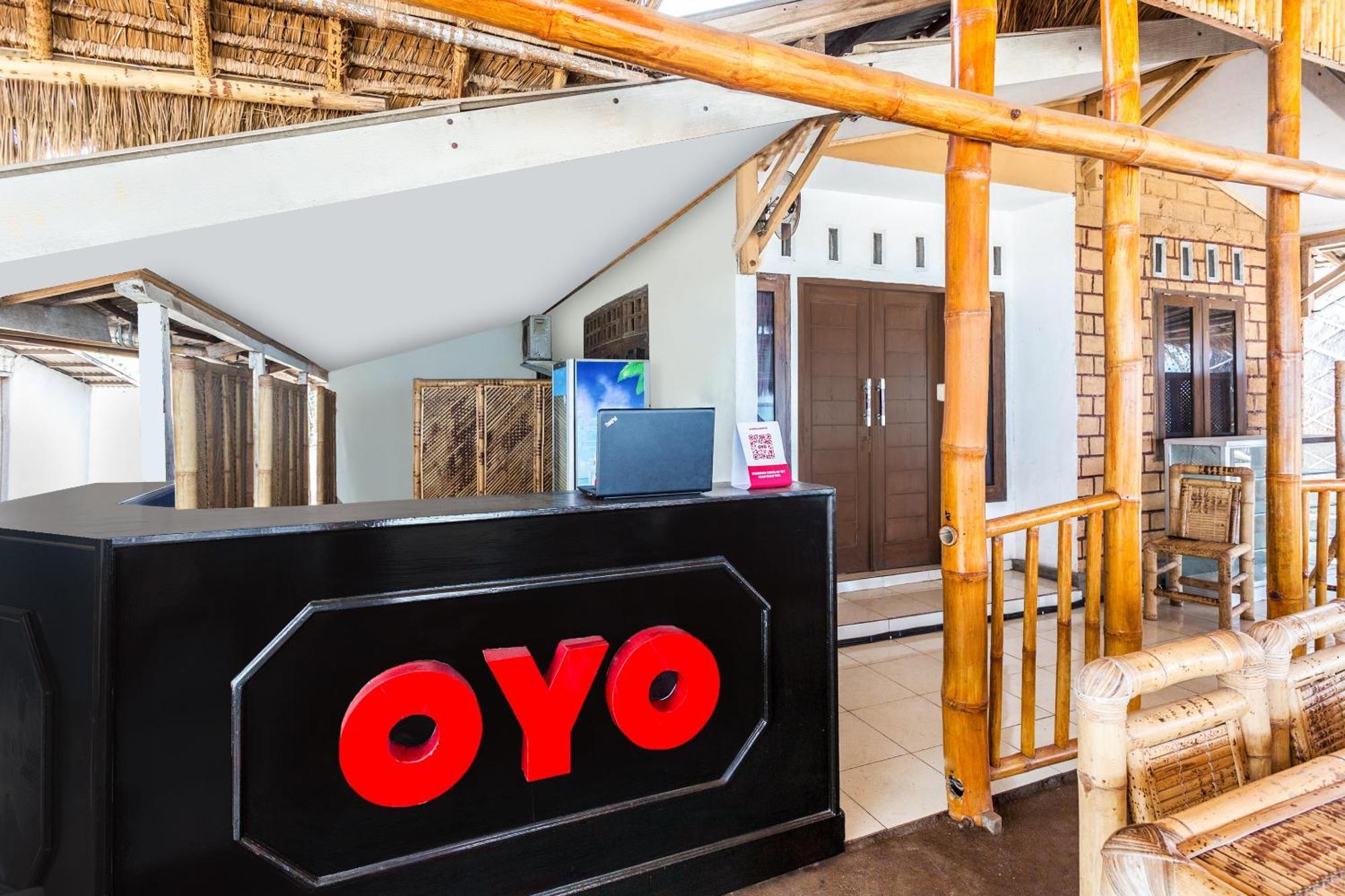 Oyo 1837 Telone Bungalow Palebah Exterior foto